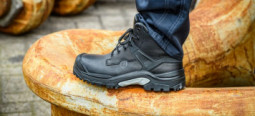 Veiligheidsschoenen op de werkplaats: onmisbaar